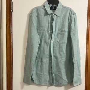 1901 Men’s Trim Fit Button Up Shirt Size M color Light Blue  with Black specs